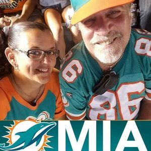 Meet your Posher, Curtis